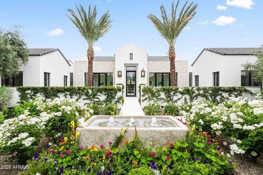 5531 E Mockingbird Lane, Paradise Valley, AZ 85253